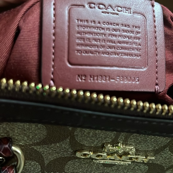 COACH EUC  Rowan Satchel In Signature Canvas - Picture 3 of 6